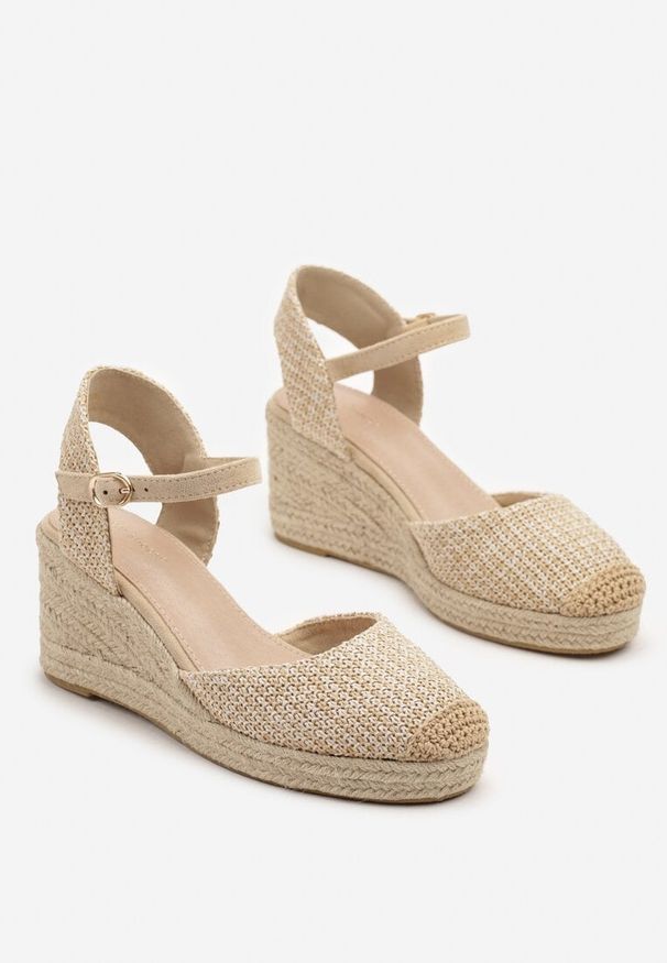 Renee - Ciemnobeżowe Sandały Typu Espadryle na Koturnie z Plecionki Renaelle. Okazja: na co dzień, na imprezę. Kolor: beżowy. Obcas: na koturnie. Styl: klasyczny, elegancki, casual