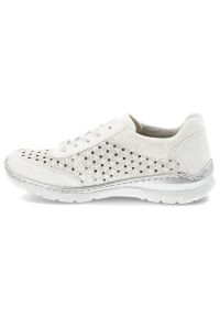 Półbuty damskie Rieker, skóra naturalna perforowana cholewka sznurowany fason lekka elastyczna podeszwa okrągły nosek, białe, L3217-80. Okazja: na co dzień, na spacer. Nosek buta: okrągły. Zapięcie: sznurówki. Kolor: biały. Materiał: skóra. Szerokość cholewki: normalna. Wzór: geometria. Styl: casual, klasyczny, elegancki #5