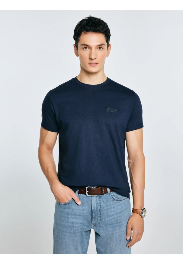 Big-Star - Koszulka męska z nadrukiem na piersi granatowa Serer 403. Kolor: niebieski. Materiał: bawełna. Wzór: nadruk