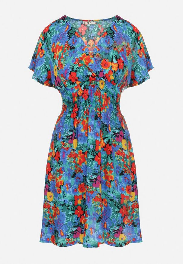 Born2be - Niebieska Sukienka Mini z Szeroką Gumką w Talii i Kopertowym Dekoltem Nevun. Typ kołnierza: dekolt kopertowy. Kolor: niebieski. Materiał: wiskoza. Wzór: kolorowy, aplikacja, kwiaty. Sezon: lato. Typ sukienki: kopertowe. Długość: mini