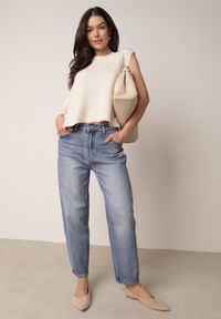 Born2be - Niebieskie Bawełniane Jeansy Mom Fit o Klasycznym Kroju z Wysokim Stanem Esersia. Okazja: do pracy, na co dzień. Stan: podwyższony. Kolor: niebieski. Długość: długie. Styl: klasyczny #2