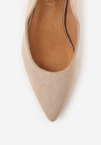 Born2be - Ciemnobeżowe Eleganckie Czółenka Vices na Ozdobnym Obcasie ze Skórzaną Wkładką Lorevine. Okazja: na co dzień. Kolor: beżowy. Materiał: skóra. Sezon: wiosna, lato. Obcas: na obcasie. Styl: elegancki. Wysokość obcasa: średni #10