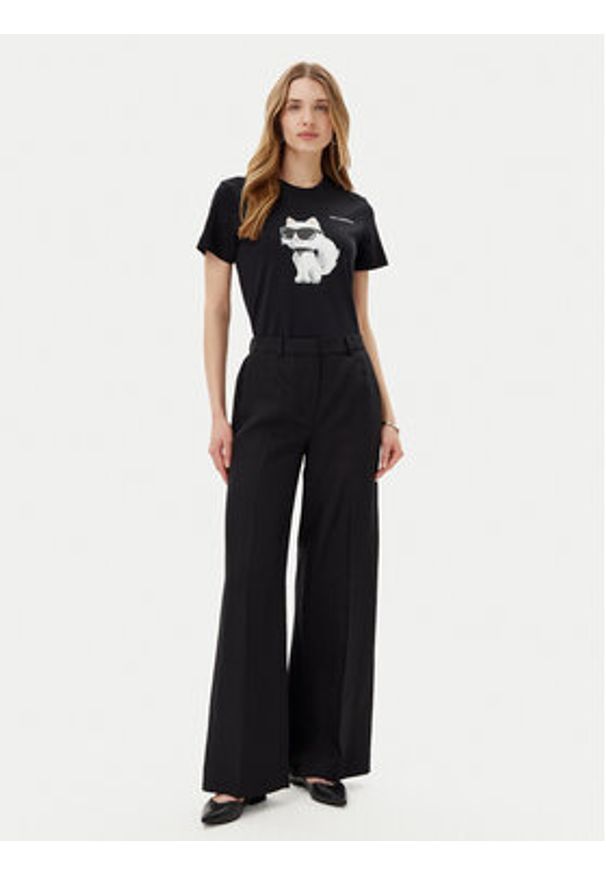 Karl Lagerfeld - KARL LAGERFELD T-Shirt A2W17119 Czarny Regular Fit. Typ kołnierza: dekolt w karo. Kolor: czarny. Materiał: bawełna