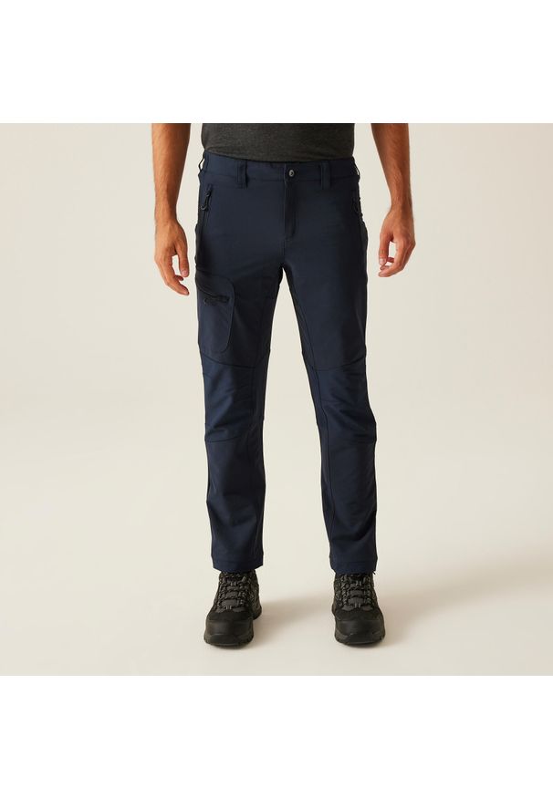 Regatta - Męskie spodnie ze stretchem Prolite. Kolor: czerwony. Materiał: materiał. Sezon: lato. Sport: turystyka piesza