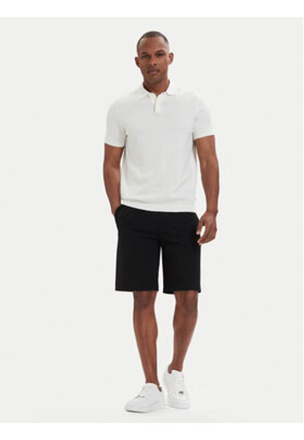 Karl Lagerfeld - KARL LAGERFELD Szorty sportowe 265701 562034 Czarny Regular Fit. Kolor: czarny. Materiał: syntetyk. Styl: sportowy
