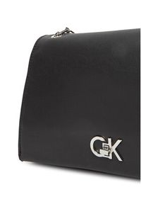 Calvin Klein Torebka Re-Lock Medium Chain LV04F3104G Czarny. Kolor: czarny. Materiał: skórzane #5