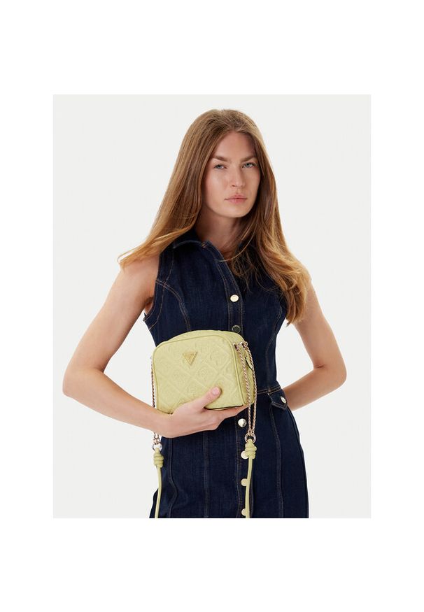 Torebka Guess. Kolor: żółty