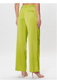 GESTUZ - Gestuz Spodnie materiałowe Nilia 10907040 Zielony Regular Fit. Kolor: zielony. Materiał: syntetyk #5