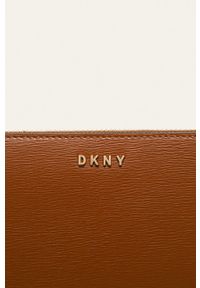 DKNY - Dkny - Portfel skórzany. Kolor: brązowy. Materiał: skóra. Wzór: gładki