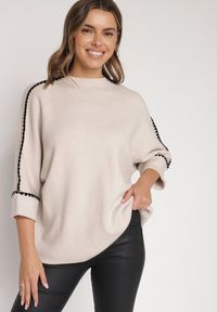 Born2be - Beżowy Sweter z Kontrastową Lamówką Tuselle. Okazja: do pracy, na spotkanie biznesowe. Kolor: beżowy. Materiał: jeans. Styl: biznesowy #7