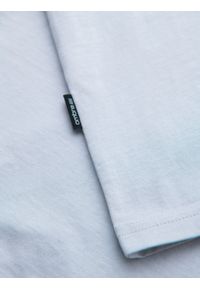 Ombre Clothing - Klasyczna męska bawełniana koszulka z dekoltem w serek BASIC – jasnoszara V23. Typ kołnierza: dekolt w serek. Kolor: szary. Materiał: bawełna. Styl: klasyczny #7