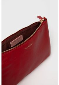 Coccinelle Torebka skórzana Mini Bag kolor czerwony. Kolor: czerwony. Materiał: skórzane. Rodzaj torebki: na ramię #5