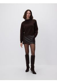 Reserved - Spódnico-szorty z imitacji skóry - ciemnobrązowy. Kolor: brązowy. Materiał: skóra #1