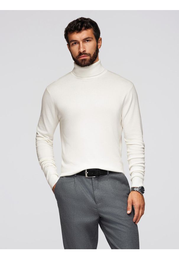 Ombre Clothing - Jednokolorowy dzianinowy męski golf z wiskozą – biały V3 - Rozmiar: M. Okazja: na co dzień. Typ kołnierza: golf. Kolor: biały. Materiał: wiskoza, dzianina. Wzór: jednolity, gładki, aplikacja. Styl: casual, klasyczny
