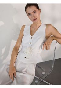 Reserved - Kamizelka z lyocellem - złamana biel. Materiał: tkanina #1