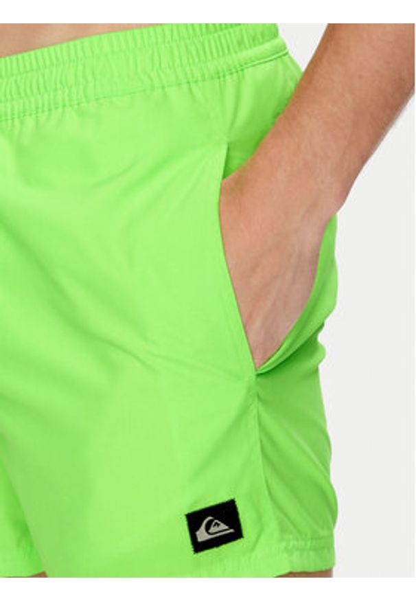 Quiksilver Szorty kąpielowe Everyday Solid Volley 15 EQYJV04120 Zielony Regular Fit. Kolor: zielony. Materiał: syntetyk
