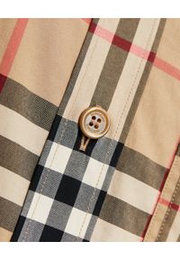 Burberry - BURBERRY - Koszula patchworkowa w kratę. Okazja: na co dzień. Kolor: brązowy. Materiał: materiał. Długość rękawa: długi rękaw. Długość: długie. Wzór: kratka. Styl: klasyczny, casual, elegancki #3