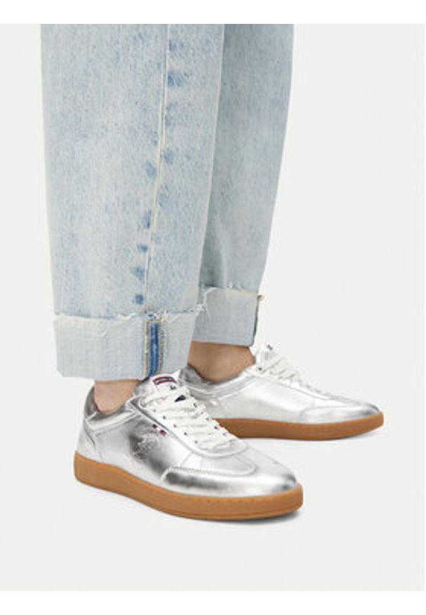 Beverly Hills Polo Club Sneakersy WI44-VOUN-02 Srebrny. Kolor: srebrny. Materiał: skóra