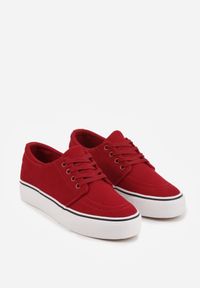 Born2be - Czerwone Klasyczne Tenisówki z Ozdobnym Paskiem przy Podeszwie Ranora. Zapięcie: pasek. Kolor: czerwony. Materiał: jeans, dresówka. Szerokość cholewki: normalna. Wzór: gładki. Styl: klasyczny #7