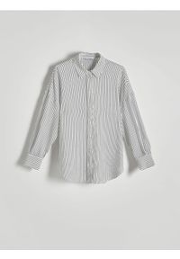Reserved - Koszula w paski - złamana biel. Wzór: paski