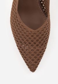 Born2be - Brązowe Szpilki Eleganckie z Ażurową Cholewką Amiphe. Okazja: do pracy, na co dzień, na spotkanie biznesowe. Kolor: brązowy. Szerokość cholewki: normalna. Wzór: ażurowy. Obcas: na szpilce. Styl: elegancki #6