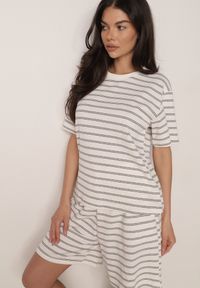 Born2be - Biało-Czarny Bawełniany T-shirt w Poziome Paski Rive. Okazja: do pracy, na co dzień. Kolor: czarny. Materiał: bawełna. Długość: krótkie. Wzór: paski. Styl: klasyczny, casual #8