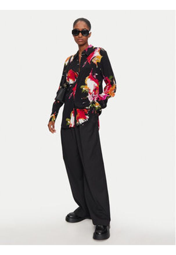 Desigual Koszula Nogoya 24WWCW15 Czarny Regular Fit. Kolor: czarny. Materiał: wiskoza