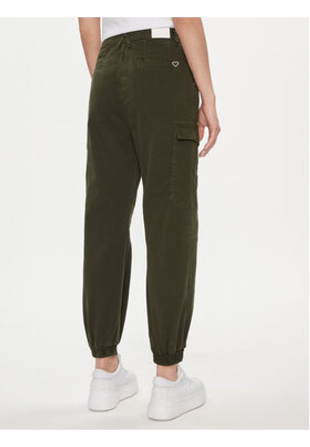Please Joggery P2THCV9N2O Zielony Baggy Fit. Kolor: zielony. Materiał: bawełna