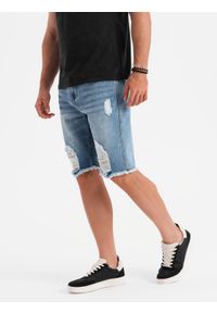 Ombre Clothing - Krótkie męskie spodenki jeansowe z przetarciami i dziurami – jasnoniebieskie V2 OM-SRDS-0157 - XXL. Okazja: na co dzień. Kolor: niebieski. Materiał: jeans. Długość: krótkie. Wzór: aplikacja. Sezon: lato. Styl: klasyczny, casual