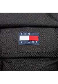 Tommy Jeans Plecak Tjm Off Duty Flap Backpack AM0AM11951 Czarny. Kolor: czarny. Materiał: materiał #4