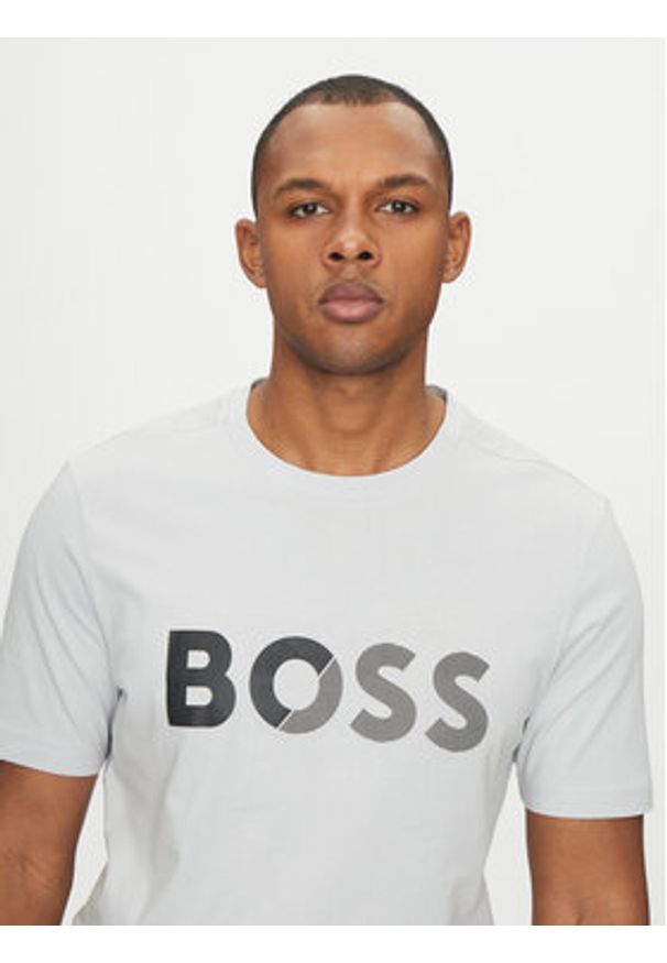 BOSS T-Shirt Tape Logo 50530990 Szary Regular Fit. Kolor: szary. Materiał: bawełna