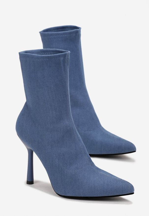 Renee - Niebieskie Botki z Jeansowego Elastycznego Matriału na Szpice Tadiel. Okazja: na co dzień. Kolor: niebieski. Materiał: jeans, materiał. Sezon: zima, jesień. Styl: casual