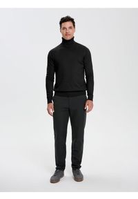 Sinsay - Klasyczny golf - czarny. Typ kołnierza: golf. Kolor: czarny. Styl: klasyczny