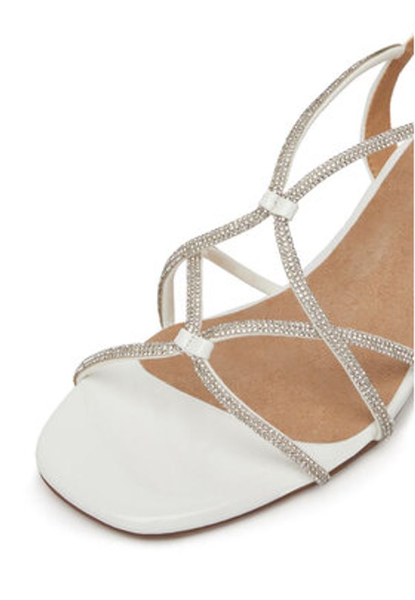 Clara Barson Sandały WS24055-03 Biały. Kolor: biały. Materiał: skóra