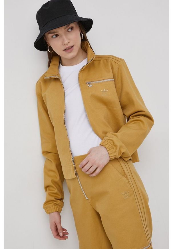 adidas Originals Bluza bawełniana HE4735 damska kolor żółty gładka. Okazja: na co dzień. Kolor: żółty. Materiał: bawełna. Wzór: gładki. Styl: casual