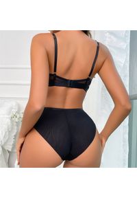 Intica - Komplet bielizny z podtrzymującym biustonoszem i figami Botakoz. Kolor: niebieski. Materiał: materiał #7