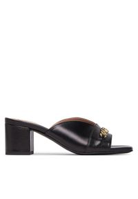 Love Moschino - LOVE MOSCHINO Klapki JA28475G0MIE0000 Czarny. Kolor: czarny. Materiał: skóra #1