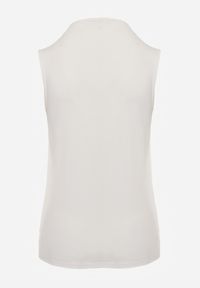 Renee - Biała Bluzka Top Bez Rękawów ze Stójką Nedire. Typ kołnierza: kołnierzyk stójkowy. Kolor: biały. Materiał: poliester, elastan, materiał, jeans. Długość rękawa: bez rękawów. Styl: elegancki #8