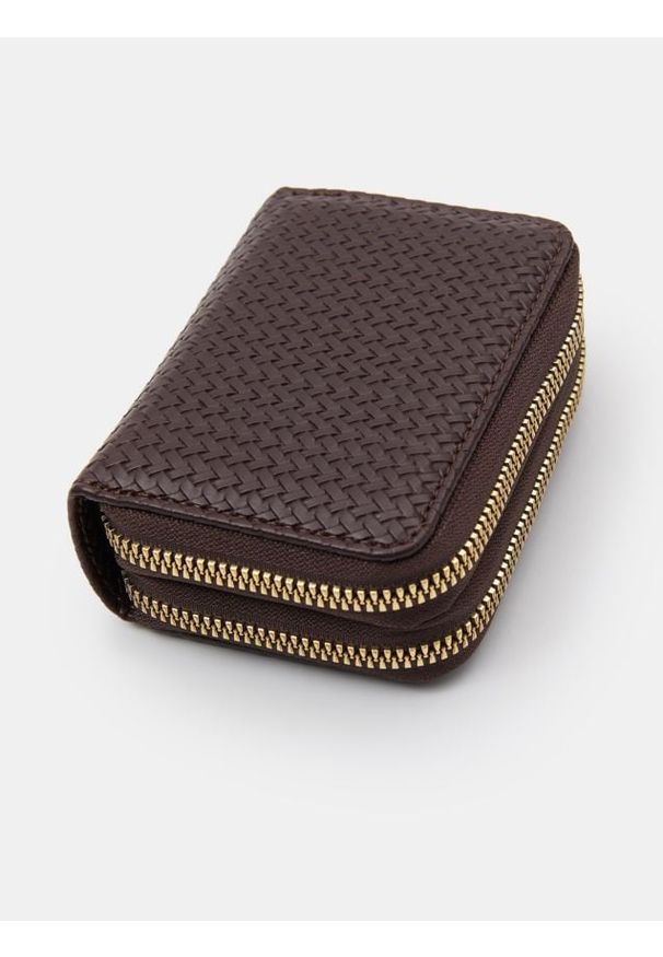 Sinsay - Pleciony portfel zapinany na podwójny zamek - brązowy. Kolor: brązowy