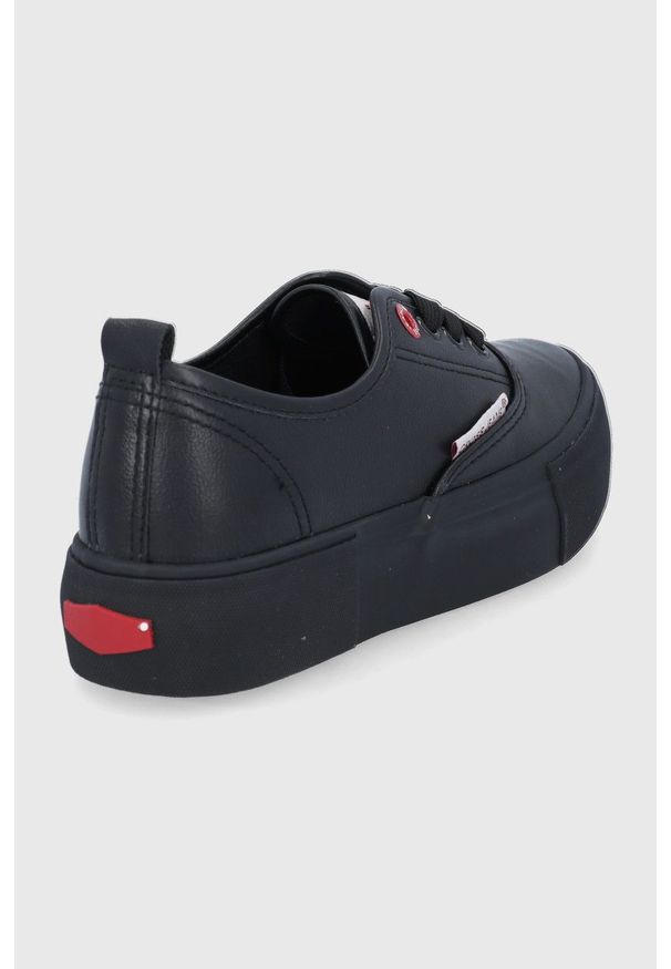 Cross Jeans - Tenisówki. Nosek buta: okrągły. Zapięcie: sznurówki. Kolor: czarny. Materiał: guma. Obcas: na platformie