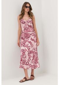 Guess sukienka kolor różowy maxi prosta. Okazja: na co dzień. Kolor: różowy. Długość rękawa: na ramiączkach. Typ sukienki: proste. Styl: casual. Długość: maxi #4