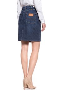 Wrangler - SPÓDNICA JEANSOWA WRANGLER HIGH ZIP SKIRT DEEP OCEAN W257WB86X 112128011. Materiał: jeans. Długość: długie. Styl: klasyczny #5