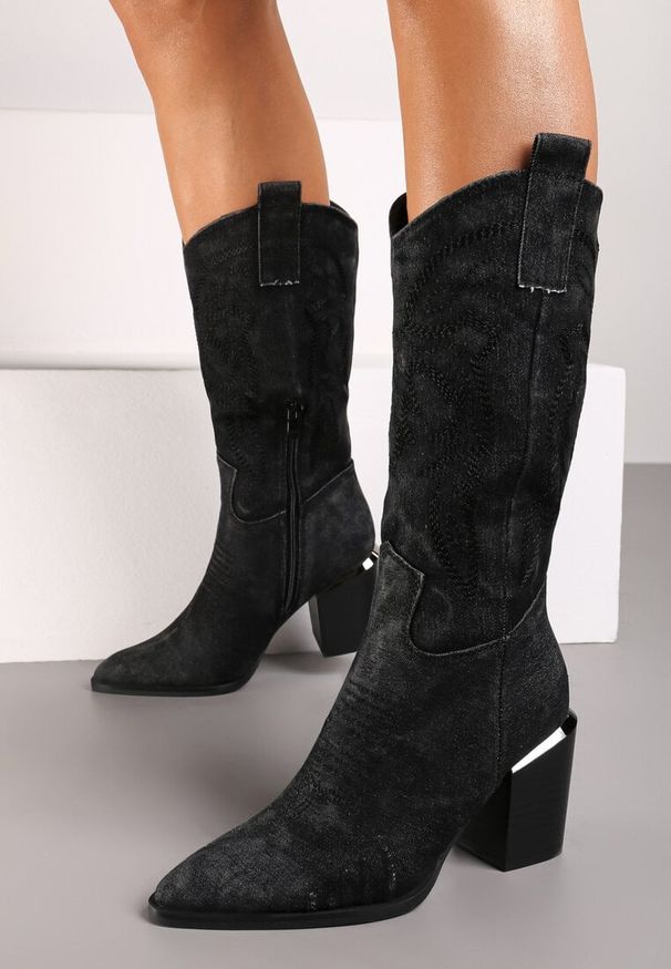 Born2be - Czarne Botki Kowbojki na Obcasie z Haftem Laora. Kolor: czarny. Materiał: jeans. Wzór: haft. Obcas: na obcasie. Styl: klasyczny, elegancki, boho. Wysokość obcasa: średni