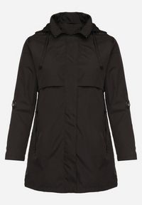 Born2be - Czarna Kurtka w Stylu Parki z Kapturem i Ściągaczem w Talii Efanelena. Okazja: na co dzień, na spacer. Typ kołnierza: kaptur. Kolekcja: plus size. Kolor: czarny. Materiał: jeans. Styl: casual, elegancki #7