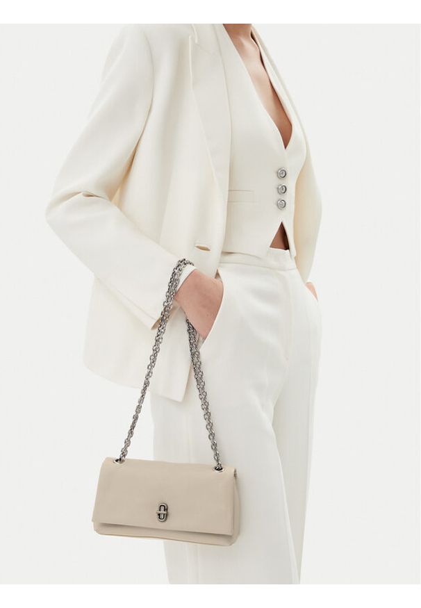 MARC JACOBS - Marc Jacobs Torebka The Dual Mini Chain Bag 2R4SMN003S02 Écru. Kolor: kremowy. Materiał: skórzane