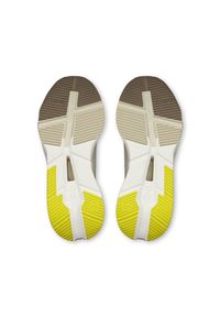 On - ON Cloudnova X Men Ghost | Cinder Sneakersy męskie. Kolor: beżowy. Materiał: materiał. Szerokość cholewki: normalna. Sport: bieganie #5