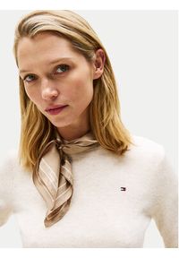TOMMY HILFIGER - Tommy Hilfiger Apaszka Heritage Script AW0AW17967 Beżowy. Kolor: beżowy. Materiał: jedwab, materiał #3