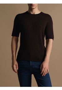 Reserved - T-shirt z dodatkiem CIRCULOSE® - brązowy. Kolor: brązowy. Materiał: wiskoza #1