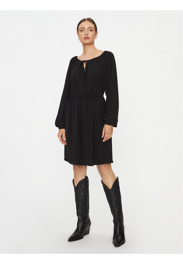 Vero Moda Sukienka codzienna 10302545 Czarny Regular Fit. Okazja: na co dzień. Kolor: czarny. Materiał: syntetyk. Typ sukienki: proste. Styl: casual