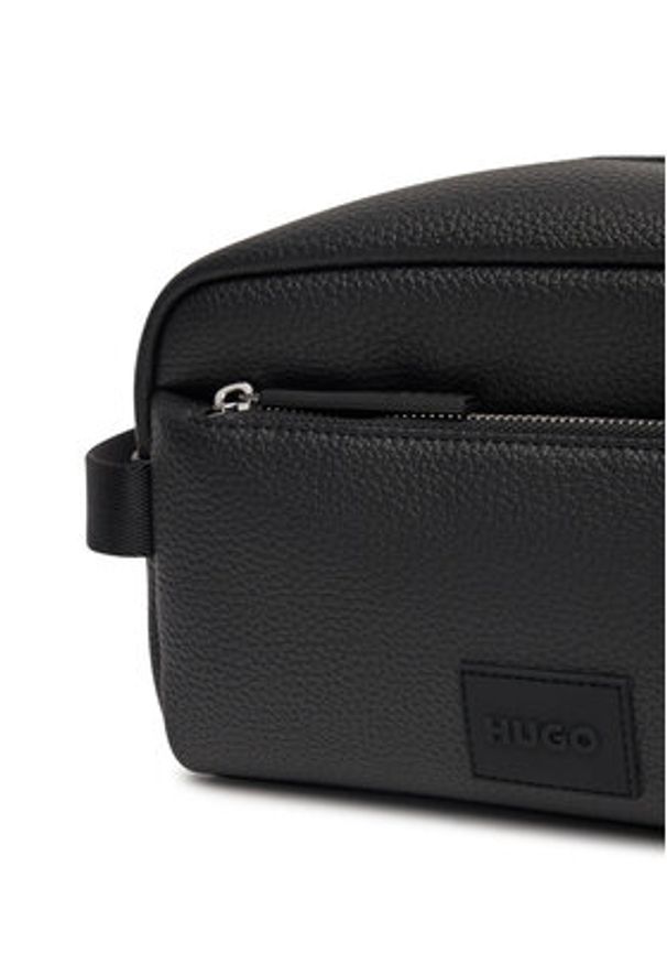 Hugo - HUGO Kosmetyczka 50535686 Czarny. Kolor: czarny. Materiał: skóra